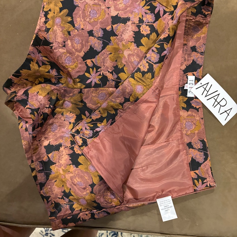 Brocade lined shorts